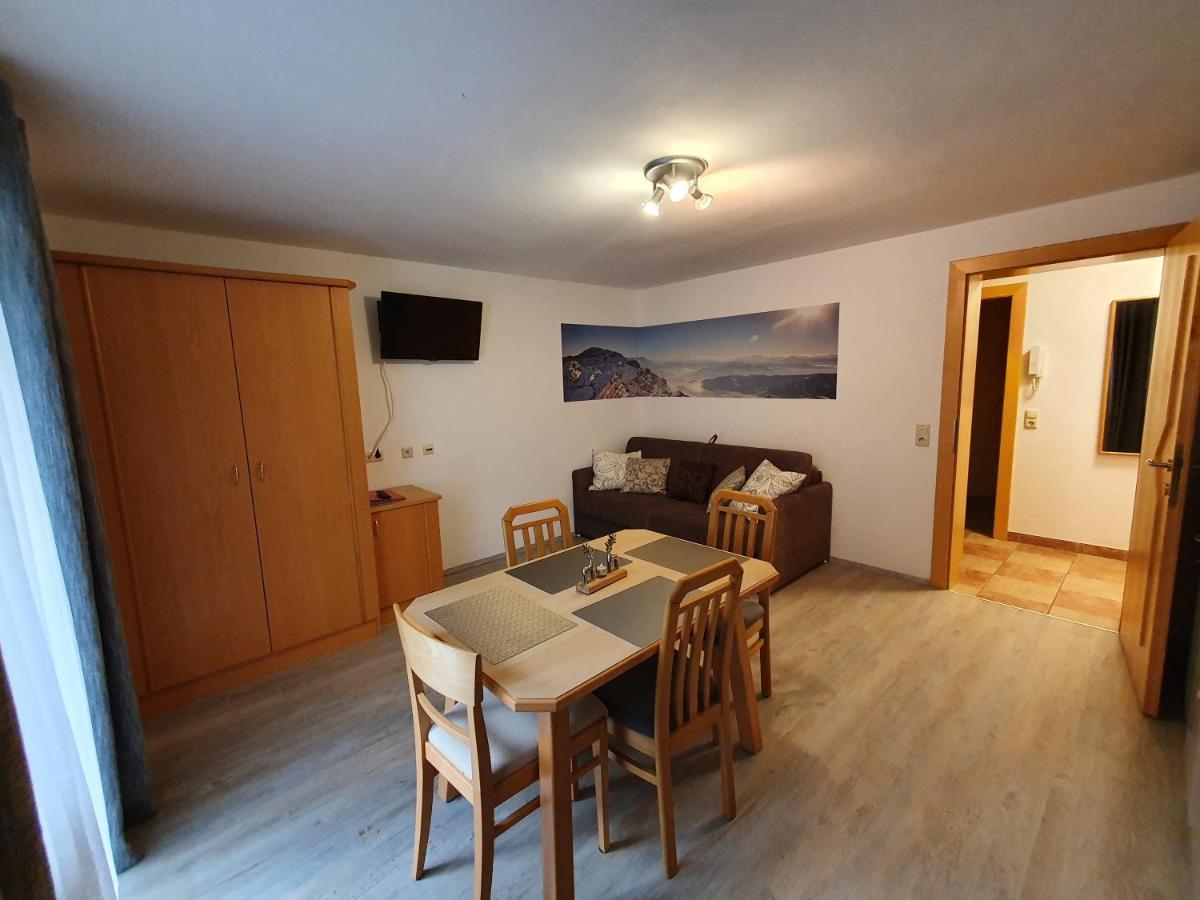 Glemmy Appartements Inkl Sommercard Viehhofen Dış mekan fotoğraf