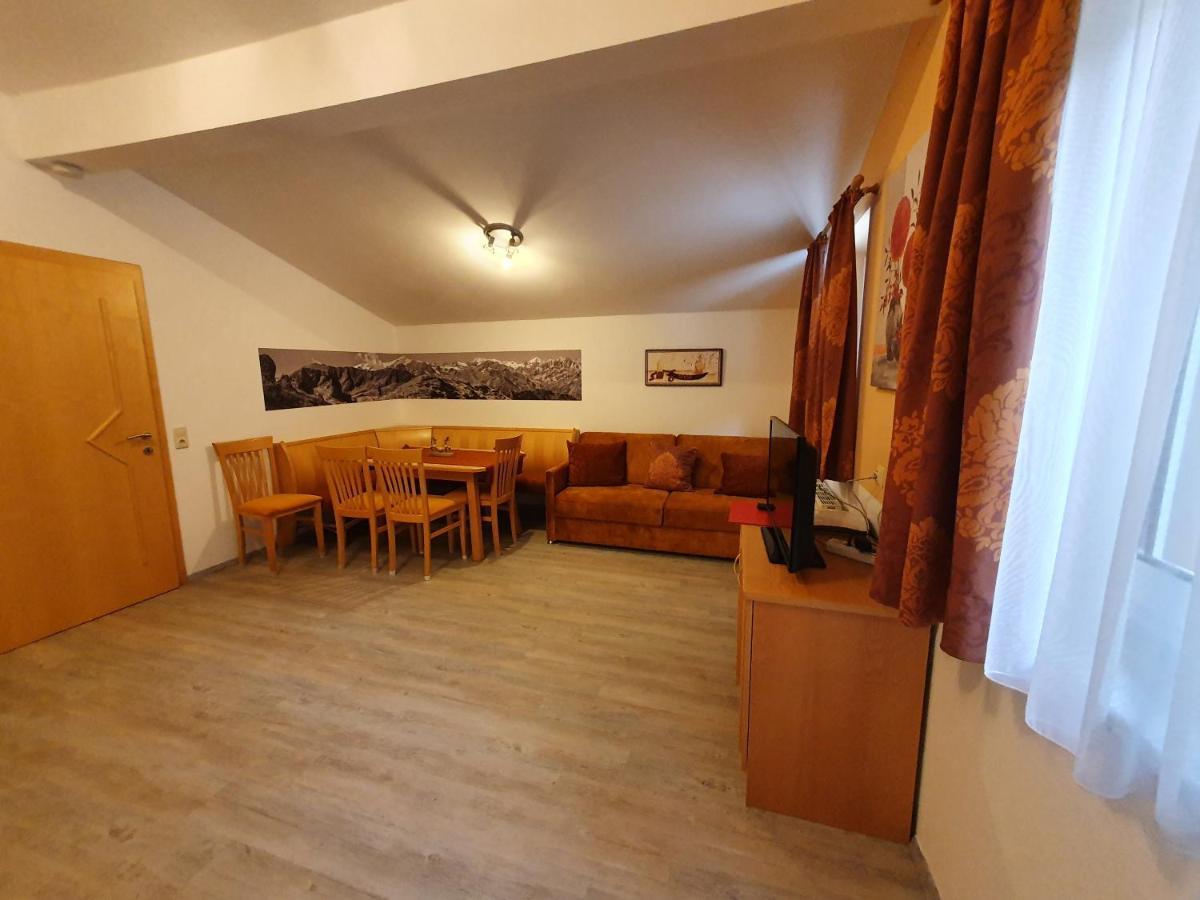 Glemmy Appartements Inkl Sommercard Viehhofen Dış mekan fotoğraf